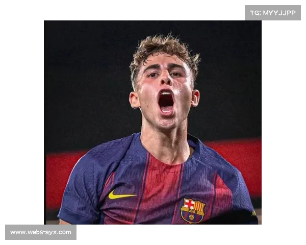 费尔明造点后冲突，裁判VAR介入维持判罚